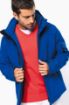 Afbeeldingen van Gewatteerde softshell herenparka met capuchon